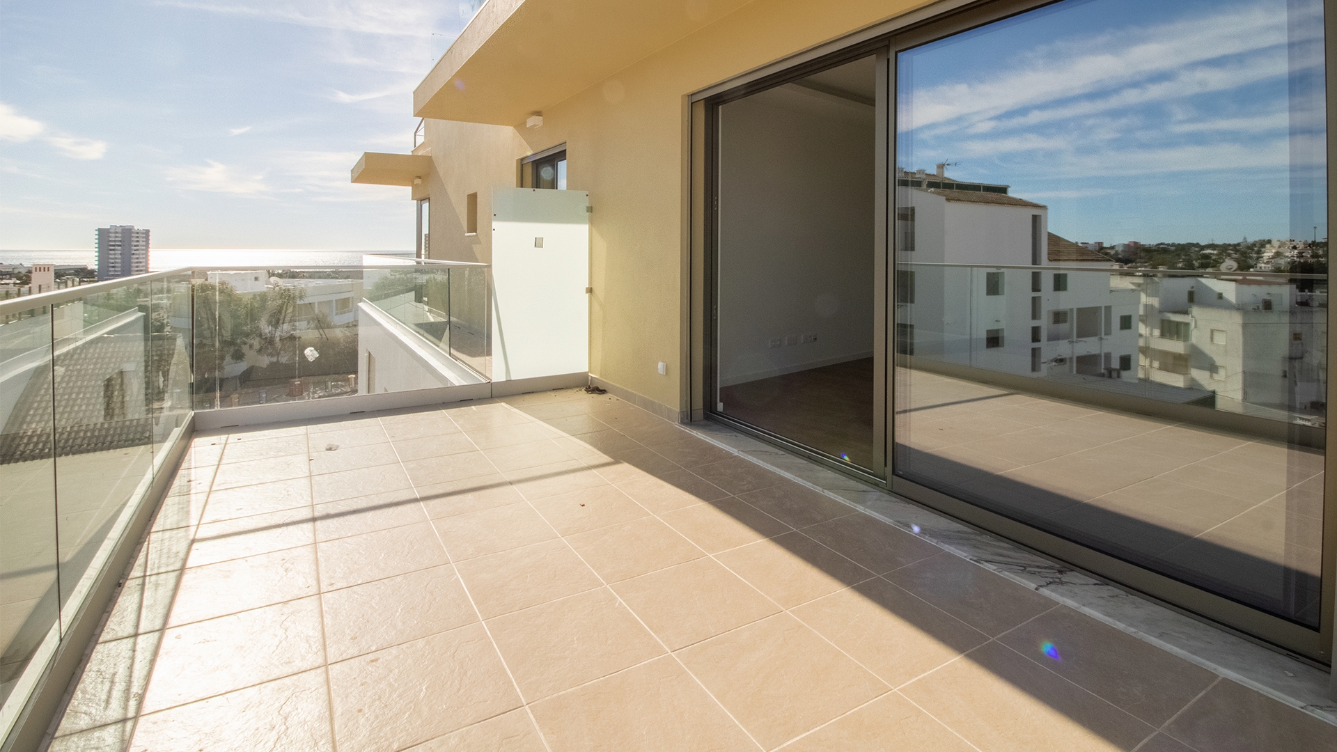 Apartment in Alvor - view 1