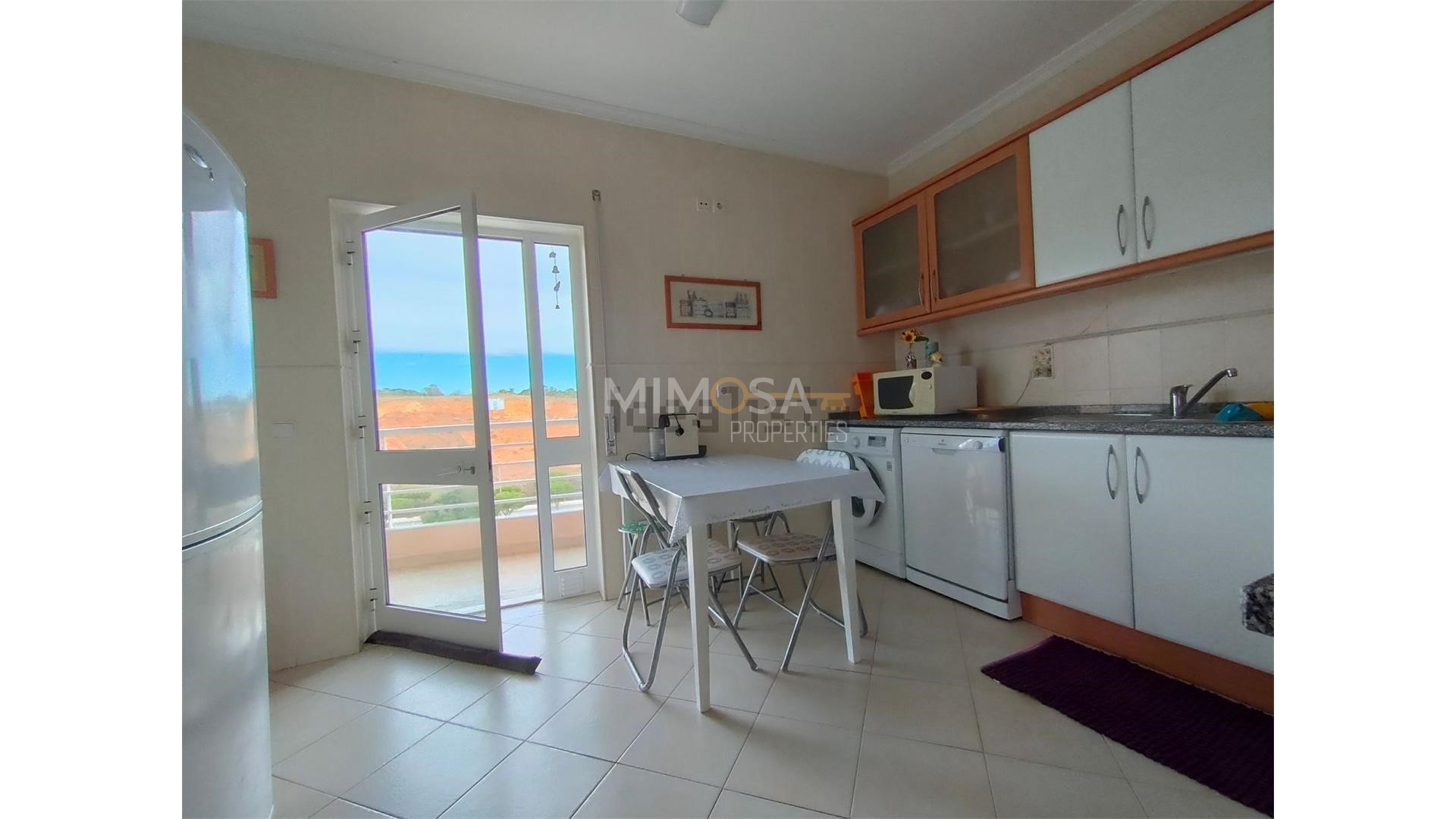 Apartment in Lagos - Image 4