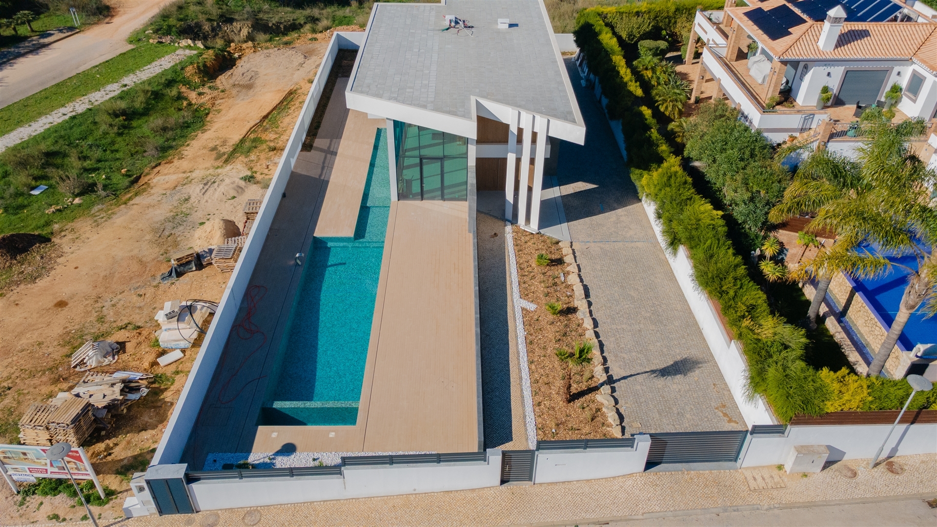 Villa in Porto de Mos - view 1