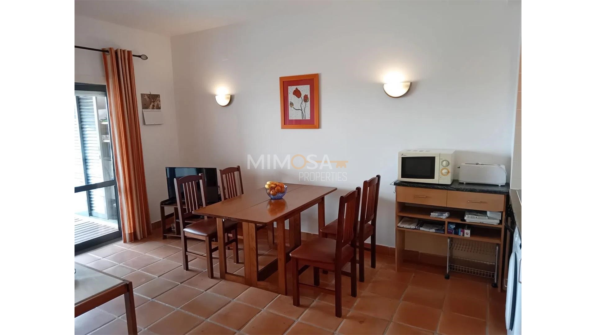 Apartment in Lagos - Image 3