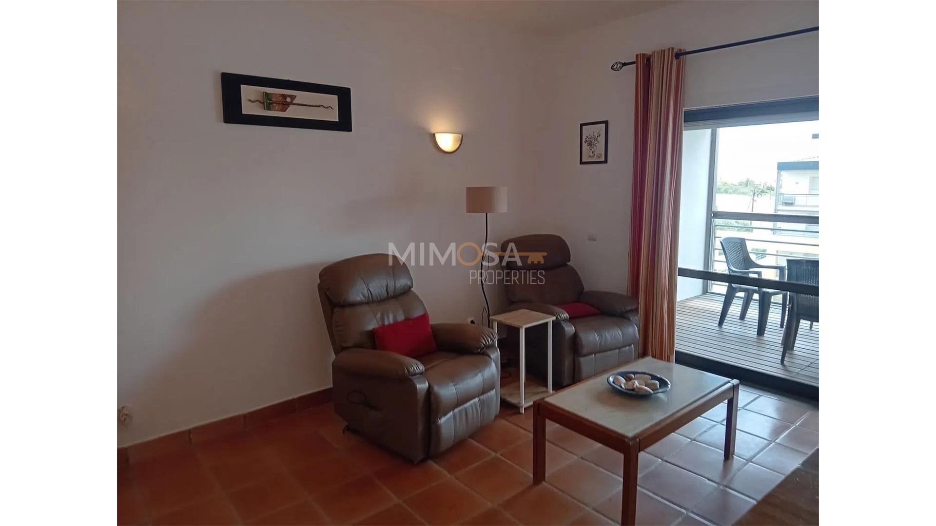 Apartment in Lagos - Image 2