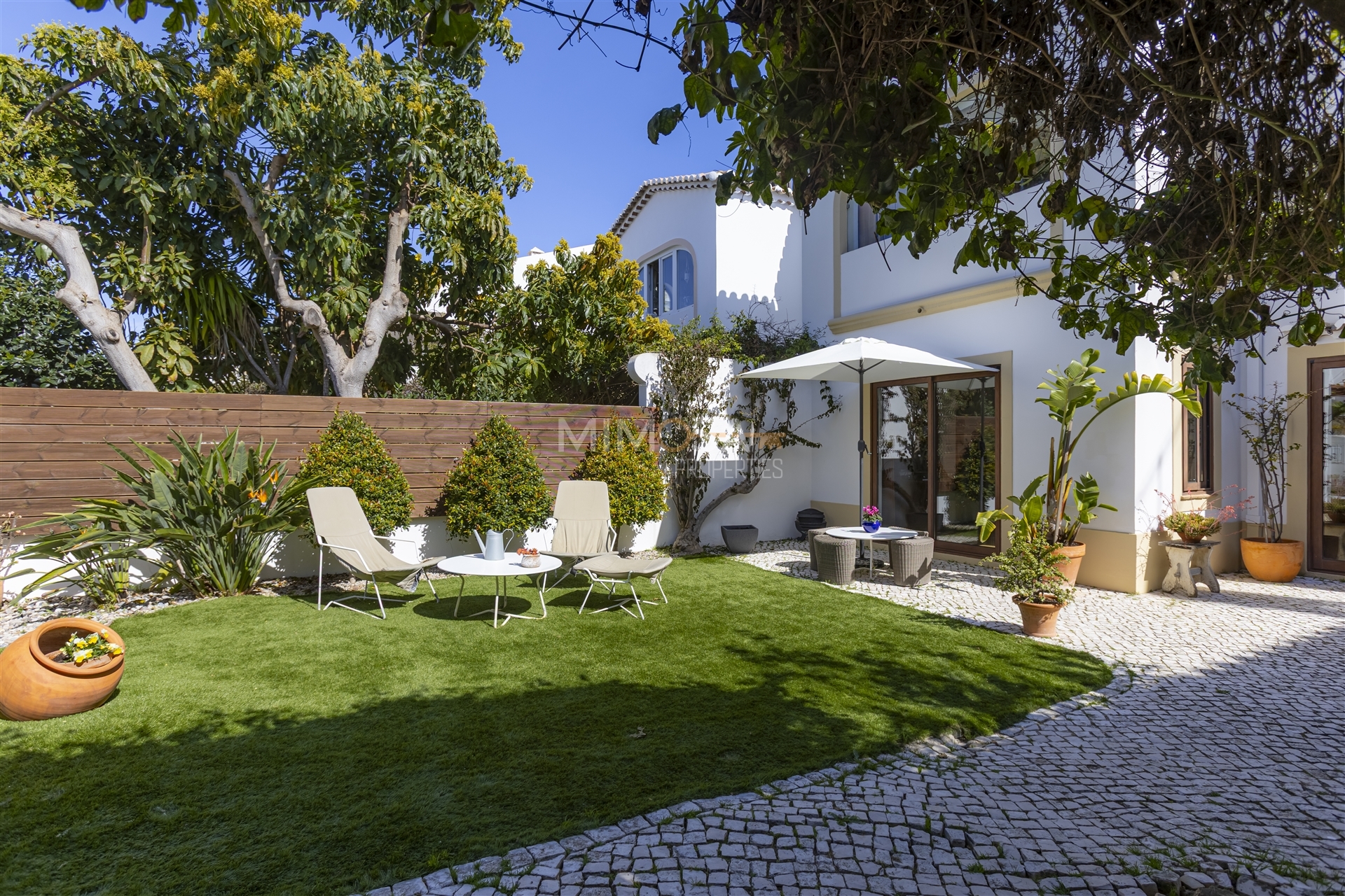 House in Lagos - Image 3