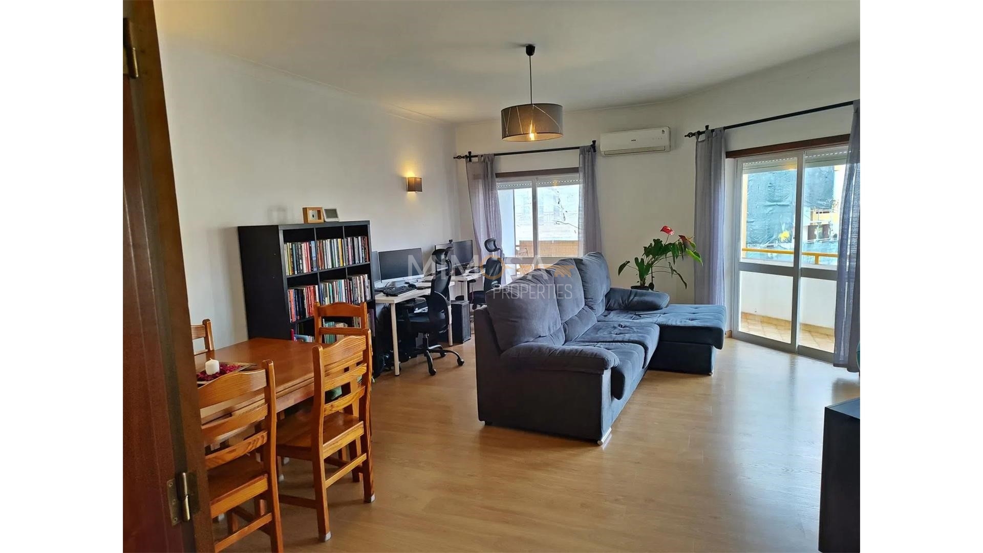 Apartment in Lagos - Image 2